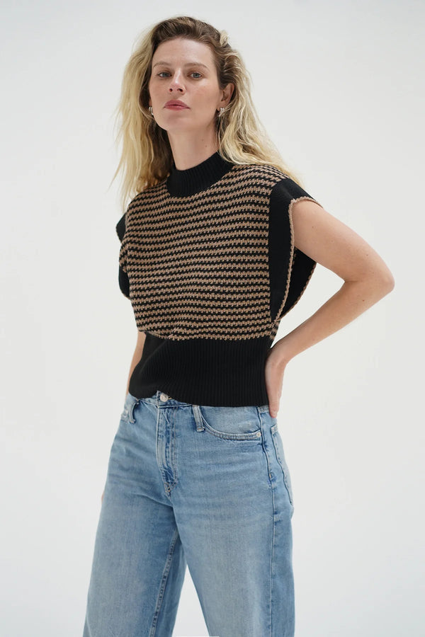 ellisa Sleeveless Sweater in Latter