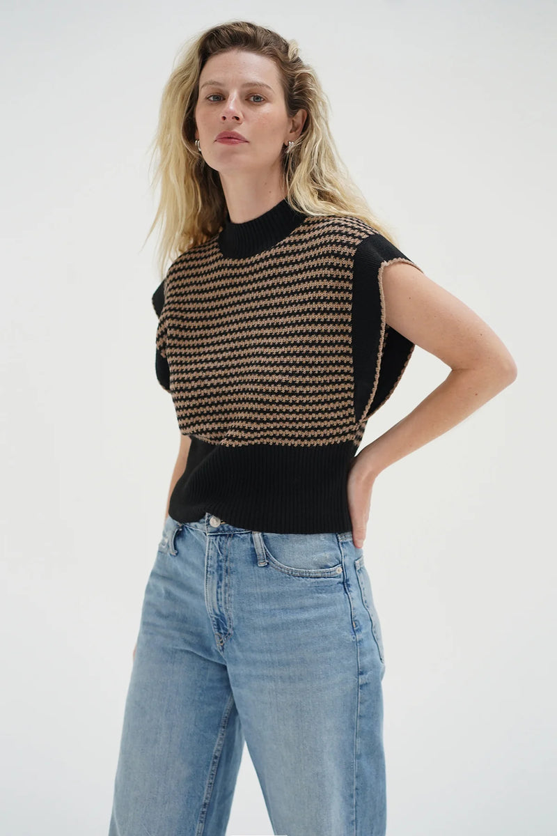ellisa Sleeveless Sweater in Latter