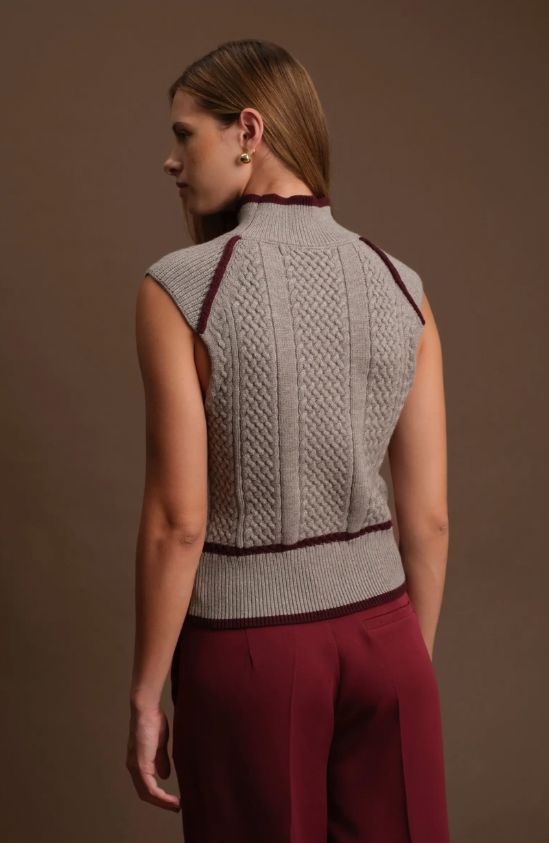 Joe Turtleneck Vest