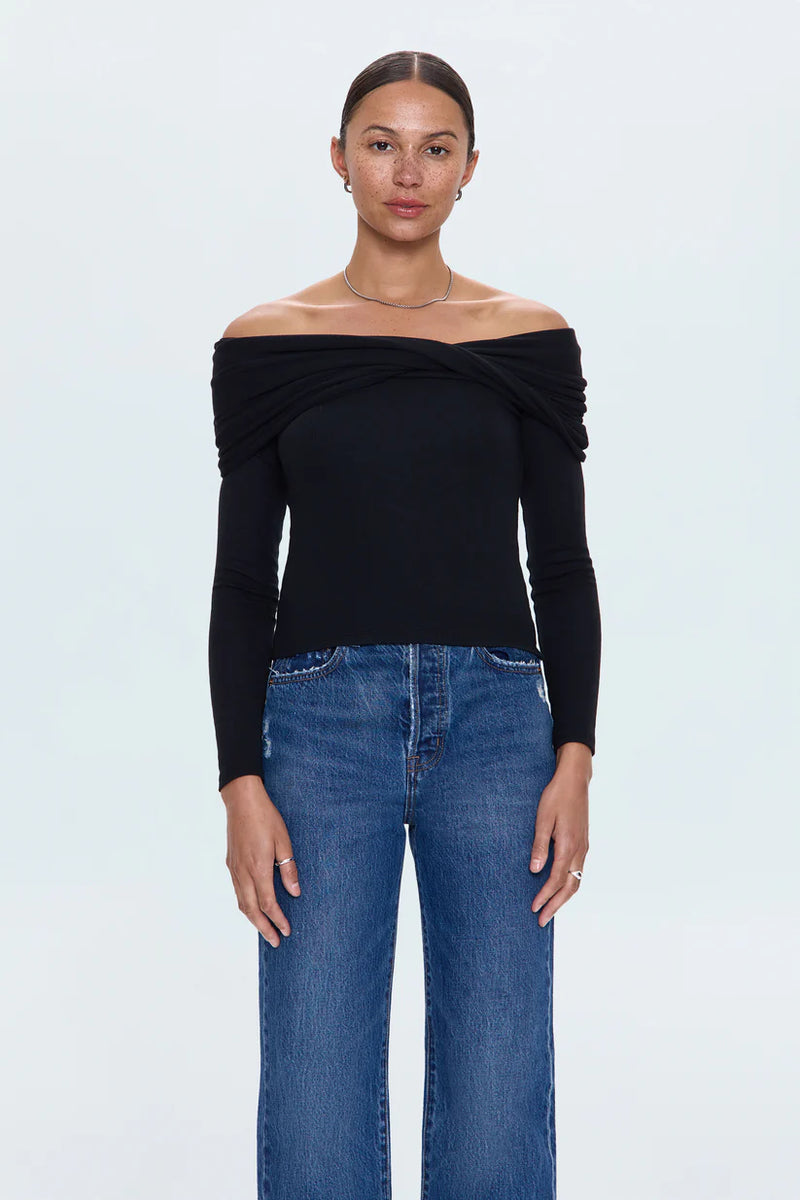 Lyra Off the Shoulder Top
