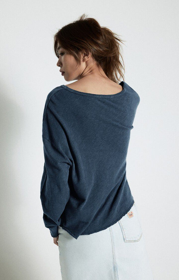 Sonoma Long V-Neck Sleeve T-Shirt